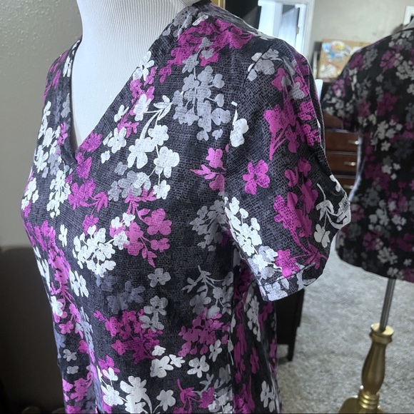 MED COUTURE tangled flowers Valerie print top - Picture 5 of 6